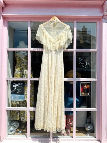Vintage 70s cream lace wedding - lace,