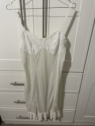 Vintage cream coloured slip - vintage,