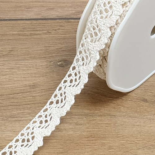 Detailed vintage cotton lace - cotton,