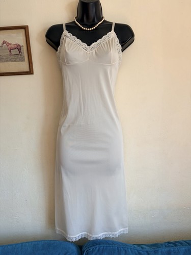 Vintage claudel cream nylon - vintage,